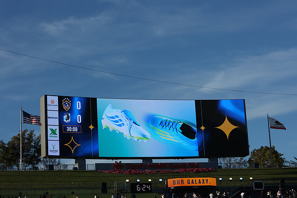 0404026_LAGalaxyvsMinnesota_GA_01603