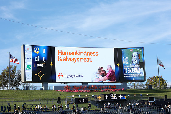 0404026_LAGalaxyvsMinnesota_GA_01403