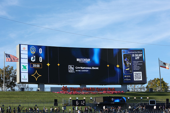 0404026_LAGalaxyvsMinnesota_GA_01371