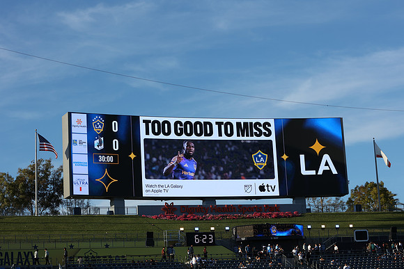 0404026_LAGalaxyvsMinnesota_GA_01576