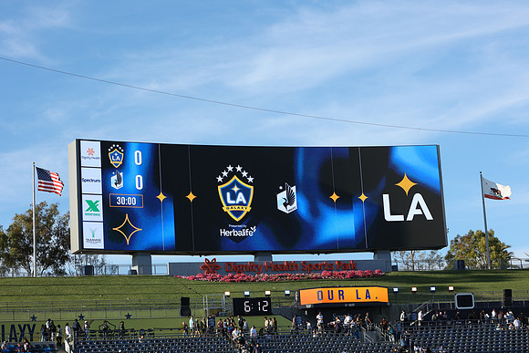 0404026_LAGalaxyvsMinnesota_GA_01364