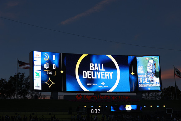 0404026_LAGalaxyvsMinnesota_GA_01077