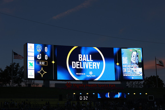 0404026_LAGalaxyvsMinnesota_GA_01082