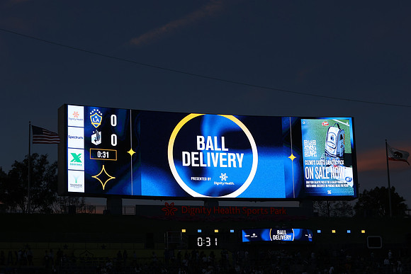 0404026_LAGalaxyvsMinnesota_GA_01085