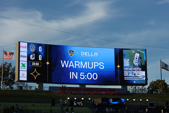 0404026_LAGalaxyvsMinnesota_GA_01174