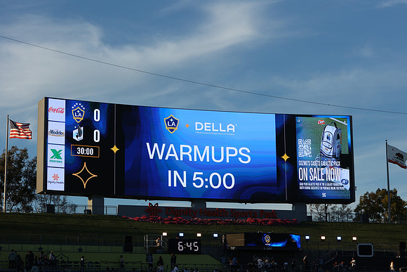 0404026_LAGalaxyvsMinnesota_GA_01175