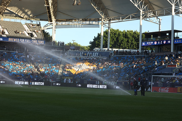 0404026_LAGalaxyvsMinnesota_GA_01194