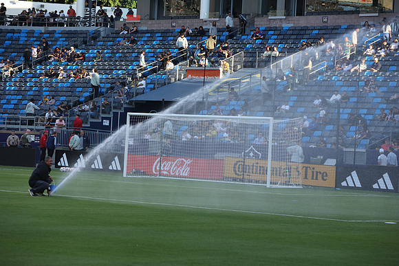 0404026_LAGalaxyvsMinnesota_GA_01180