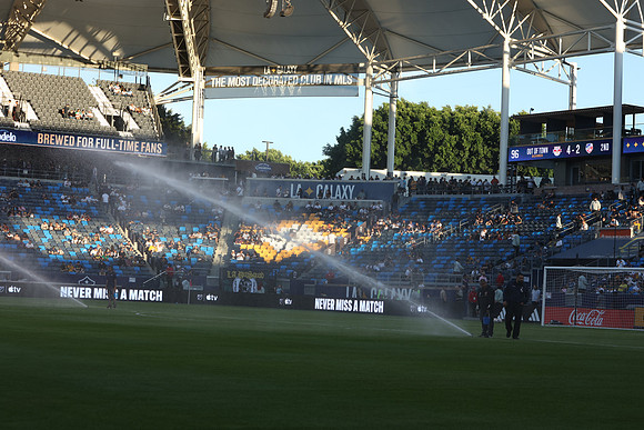 0404026_LAGalaxyvsMinnesota_GA_01195