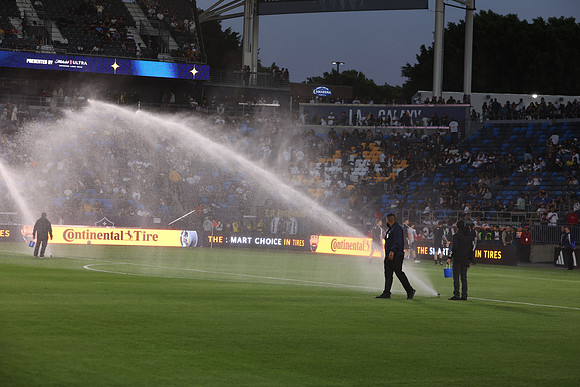 0404026_LAGalaxyvsMinnesota_GA_01257