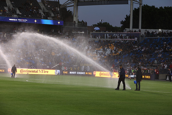 0404026_LAGalaxyvsMinnesota_GA_01255