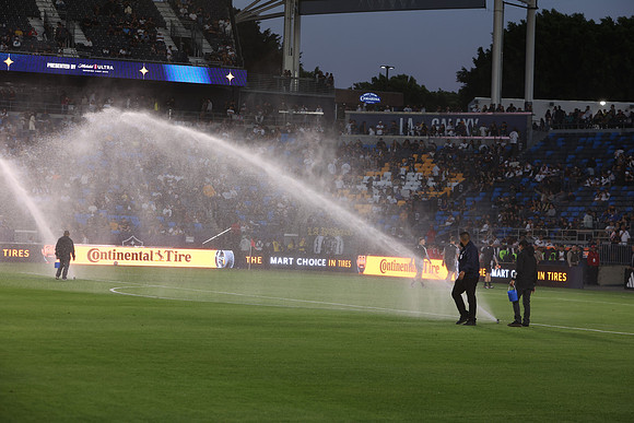 0404026_LAGalaxyvsMinnesota_GA_01254