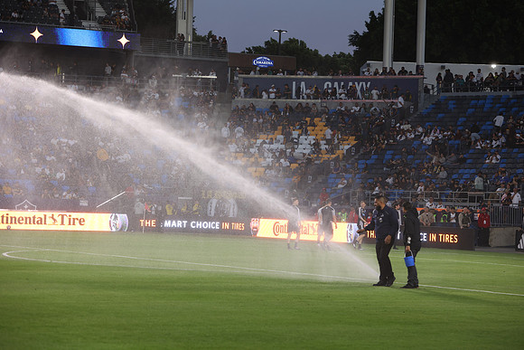 0404026_LAGalaxyvsMinnesota_GA_01251