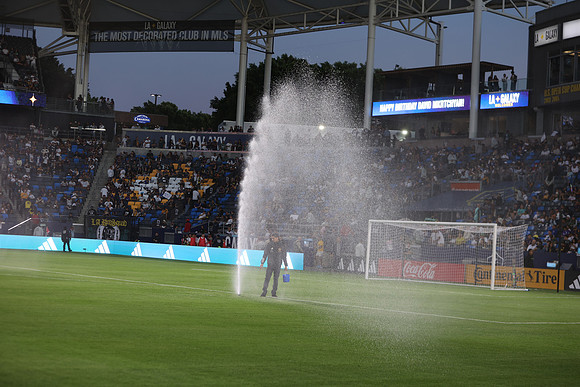 0404026_LAGalaxyvsMinnesota_GA_01290