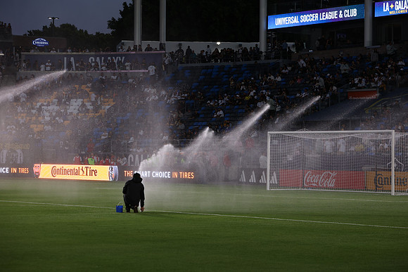 0404026_LAGalaxyvsMinnesota_GA_01285
