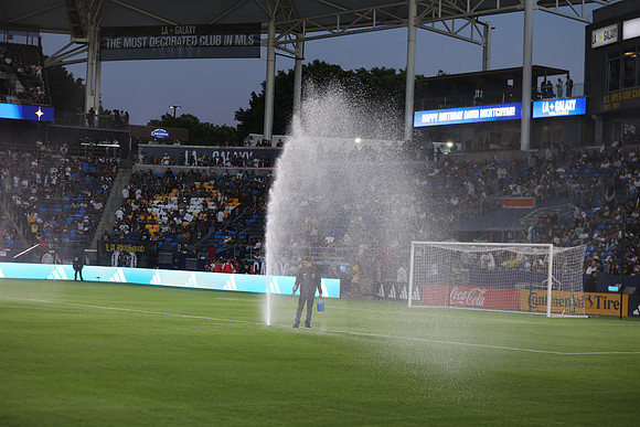 0404026_LAGalaxyvsMinnesota_GA_01291