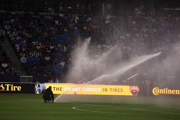 0404026_LAGalaxyvsMinnesota_GA_01262