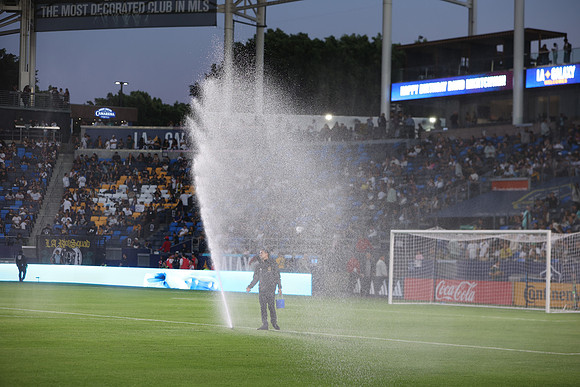 0404026_LAGalaxyvsMinnesota_GA_01301