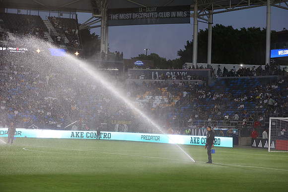0404026_LAGalaxyvsMinnesota_GA_01305