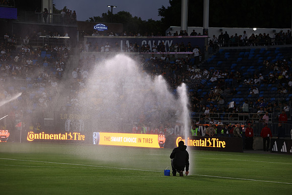 0404026_LAGalaxyvsMinnesota_GA_01270