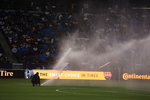 0404026_LAGalaxyvsMinnesota_GA_01264