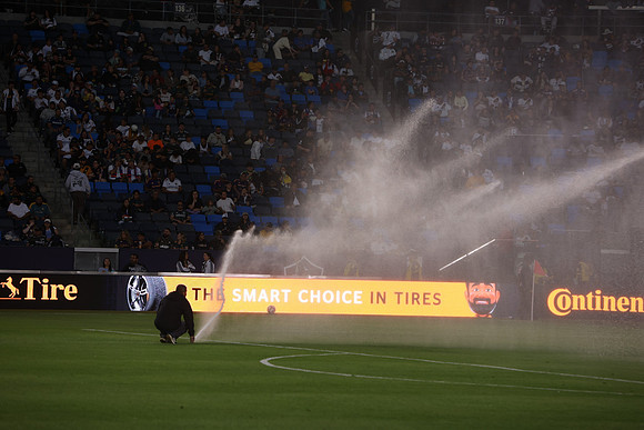 0404026_LAGalaxyvsMinnesota_GA_01267