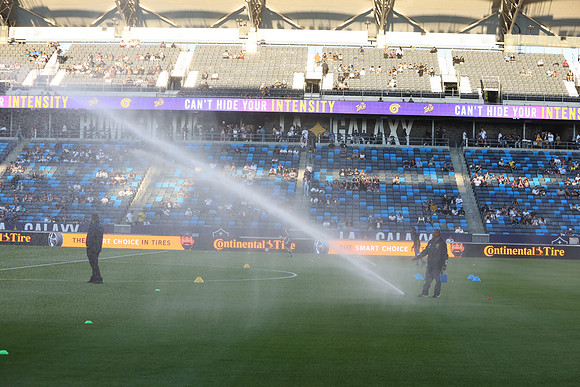 0404026_LAGalaxyvsMinnesota_GA_01228