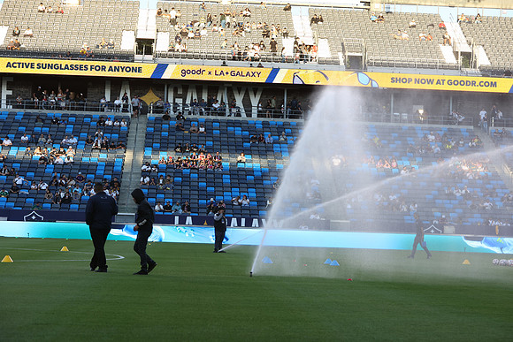 0404026_LAGalaxyvsMinnesota_GA_01200