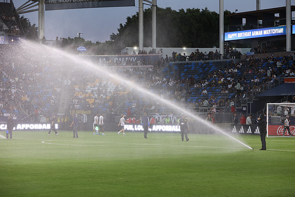 0404026_LAGalaxyvsMinnesota_GA_01239