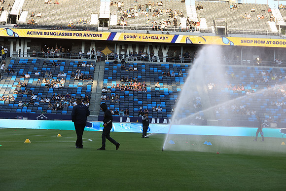 0404026_LAGalaxyvsMinnesota_GA_01199