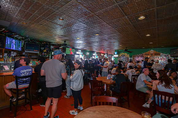 20260509_LB_Pub_Crawl_VP_0120
