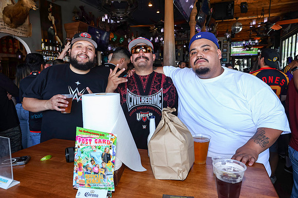 20260509_LB_Pub_Crawl_VP_0182