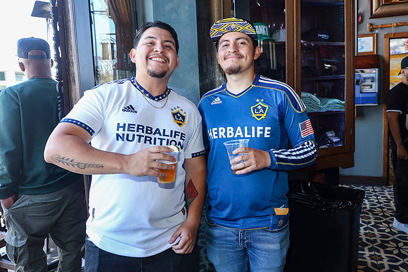 20260509_LB_Pub_Crawl_VP_0185