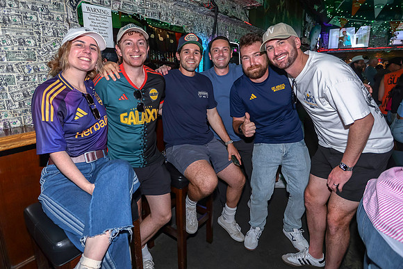 20260509_LB_Pub_Crawl_VP_0200