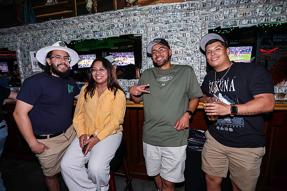 20260509_LB_Pub_Crawl_VP_0211