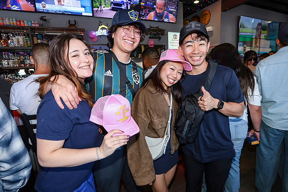 20260509_LB_Pub_Crawl_VP_0298