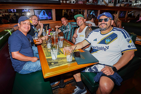 20260509_LB_Pub_Crawl_VP_0508