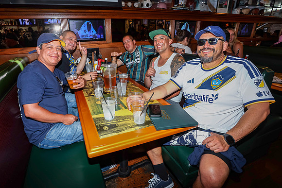 20260509_LB_Pub_Crawl_VP_0510