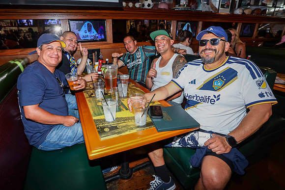 20260509_LB_Pub_Crawl_VP_0509