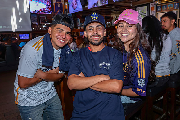 20260509_LB_Pub_Crawl_VP_0540