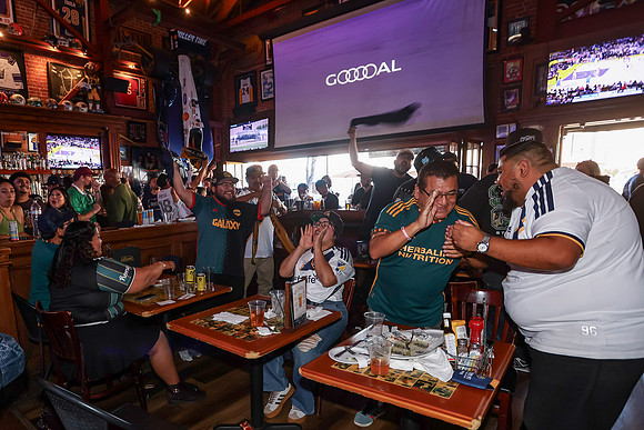 20260509_LB_Pub_Crawl_VP_0713