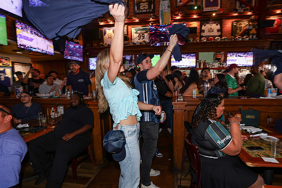 20260509_LB_Pub_Crawl_VP_0721