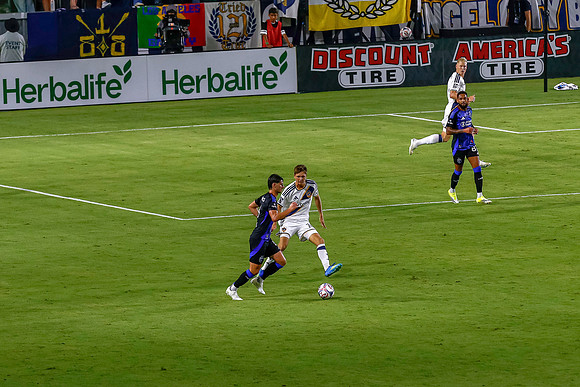 20260819_Galaxy_vs_Earthquakes_VP_0820