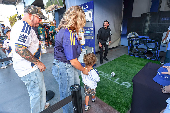 20260912_Galaxy_vs_Seattle_VP_0420