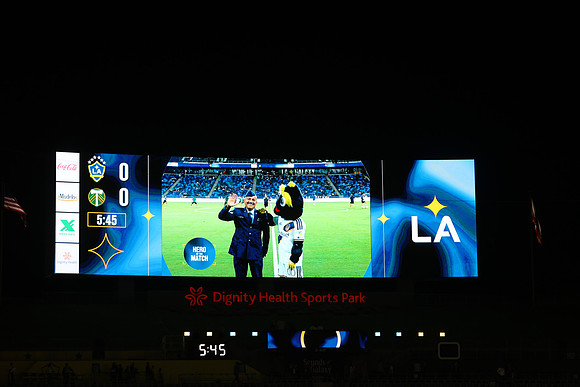 20261014_LAGalaxyvsPortland_GA_3720