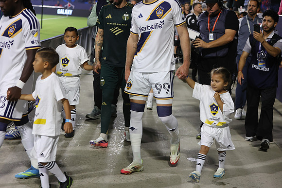 20261014_LAGalaxyvsPortland_GA_1005