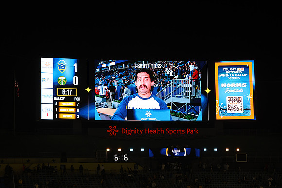 20261014_LAGalaxyvsPortland_GA_2703
