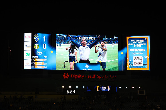20261014_LAGalaxyvsPortland_GA_2695