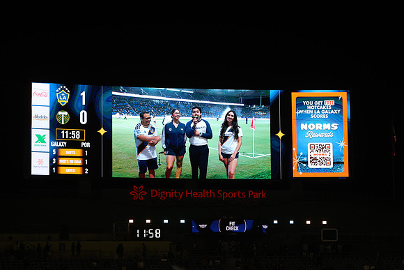 20261014_LAGalaxyvsPortland_GA_1972