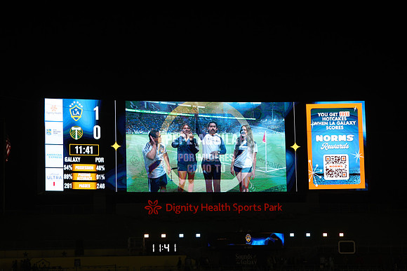 20261014_LAGalaxyvsPortland_GA_2004
